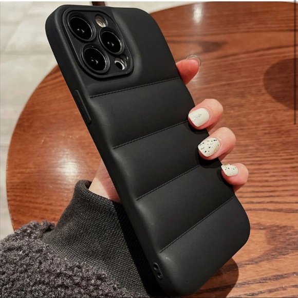 Cell Phones & Accessories Chic Black Puffer Iphone 11 Pro Max Case